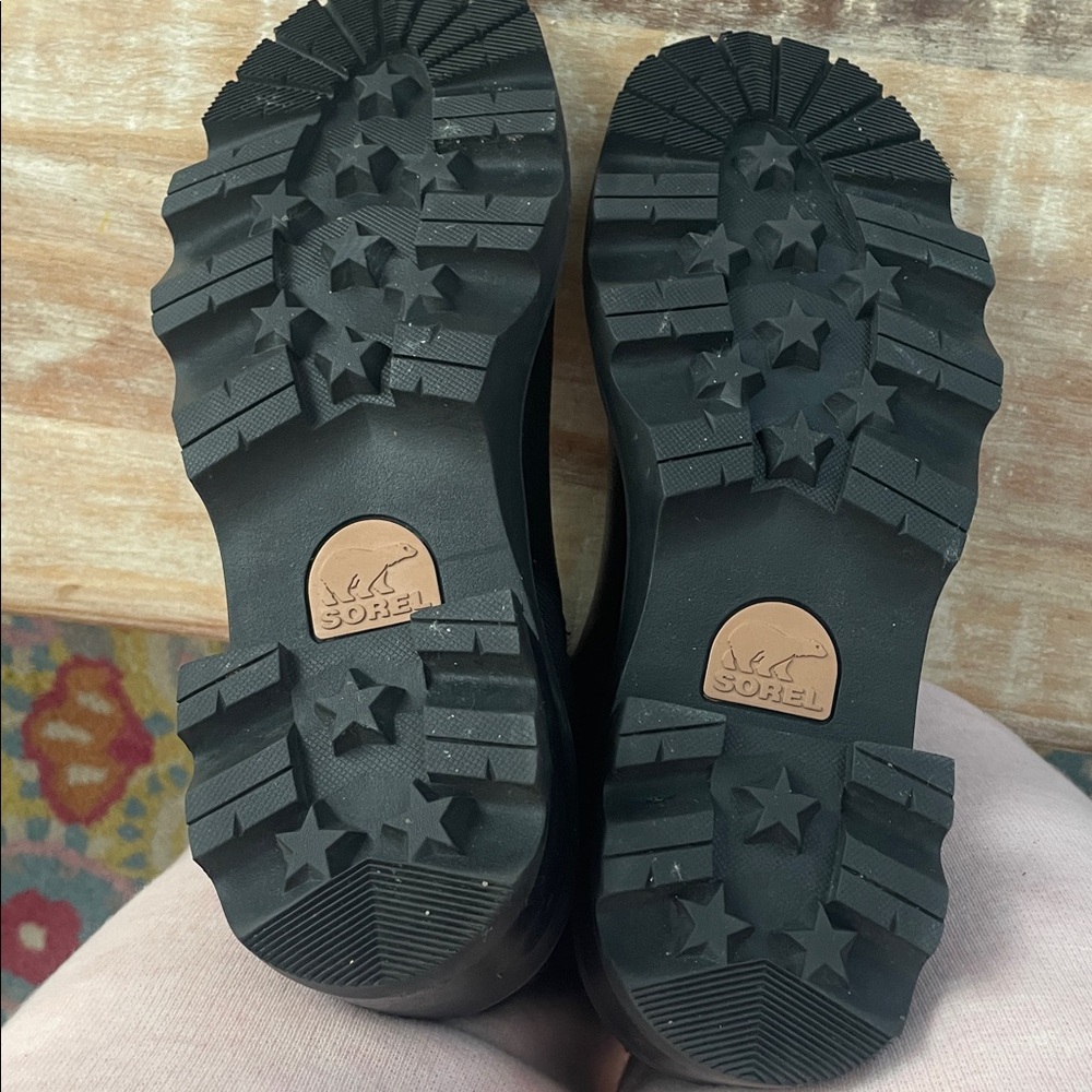 Sorel Joan Now Chelsea Waterproof Leather Booties - Picture 3 of 6